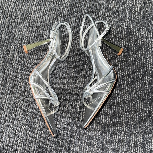 Zara Silver Pointed Toe Strappy Heels Size 40 - Picture 3 of 8